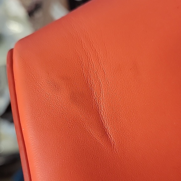 Vera Bradley HOT CORAL RED PURSE🥰 - Picture 14 of 14